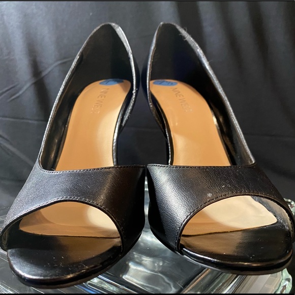 Nine West black open toe heel pumps - Picture 6 of 9